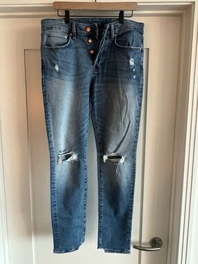 H&M Men's Faded Blue Slim Straight Jeans with Knee Rips